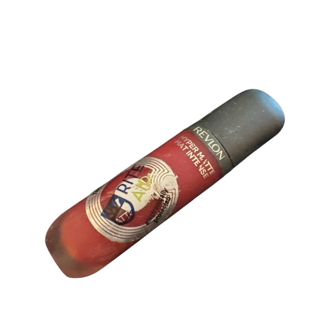 Revlon Hyper Matte Lipstick in Bold Red